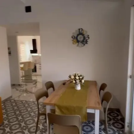 Дом отдыха Owner Italy Торре-Лапилло